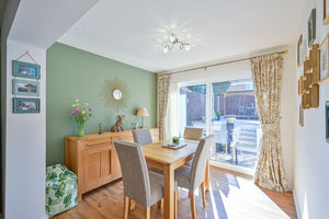 Photo 8- click for photo gallery